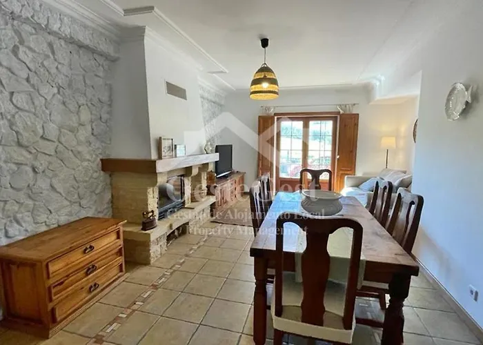 Casa Do Sol * Lourinha (Lisbon)